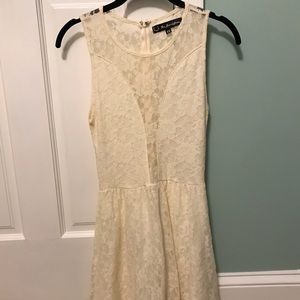 Ivory For Love And Lennon’s XS Dress